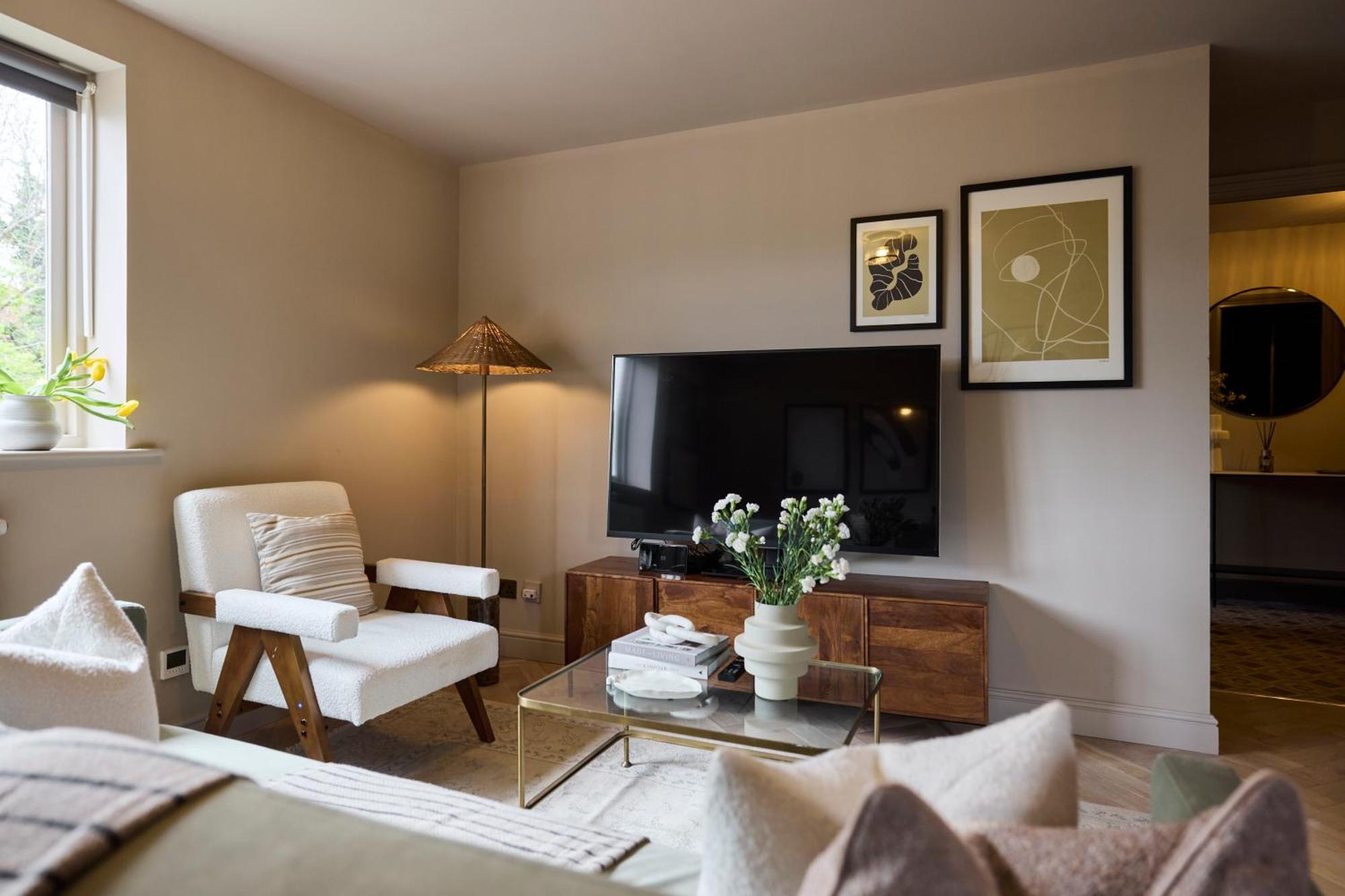 The Twickenham Wonder - Lovely 1Bdr Flat With Parking Exterior foto