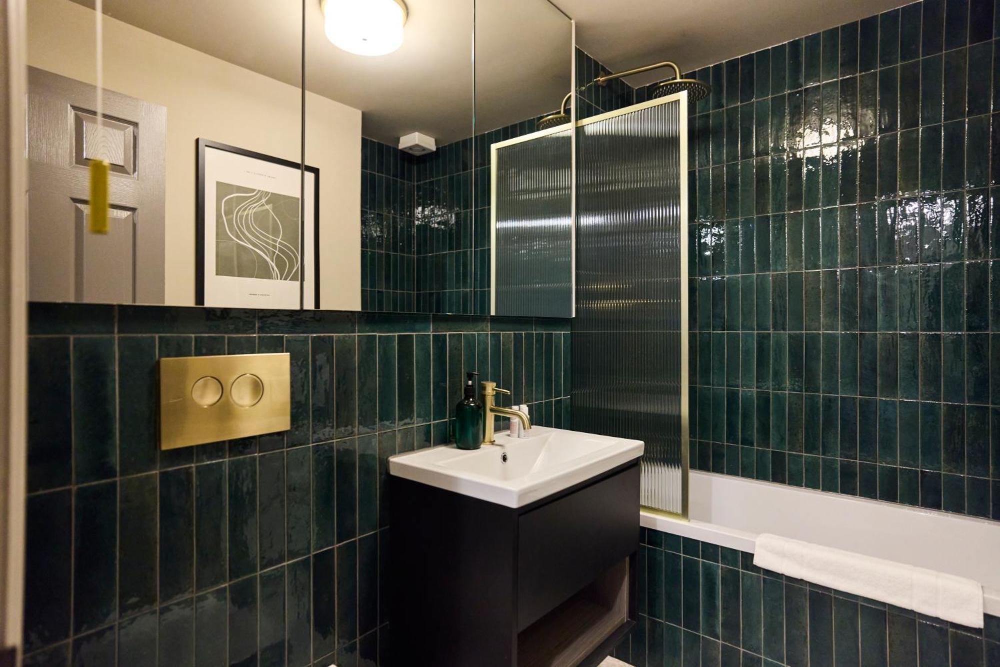 The Twickenham Wonder - Lovely 1Bdr Flat With Parking Exterior foto